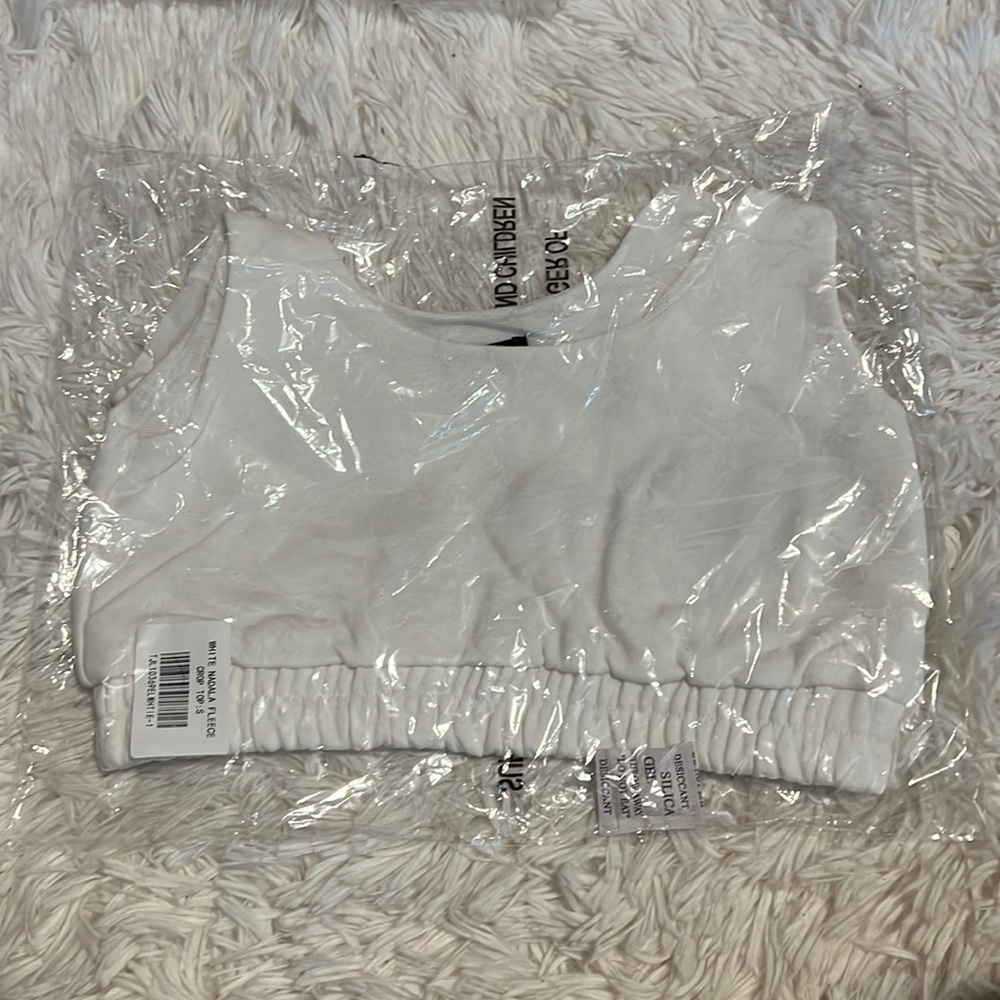 NEW JLUXLABEL Crop top